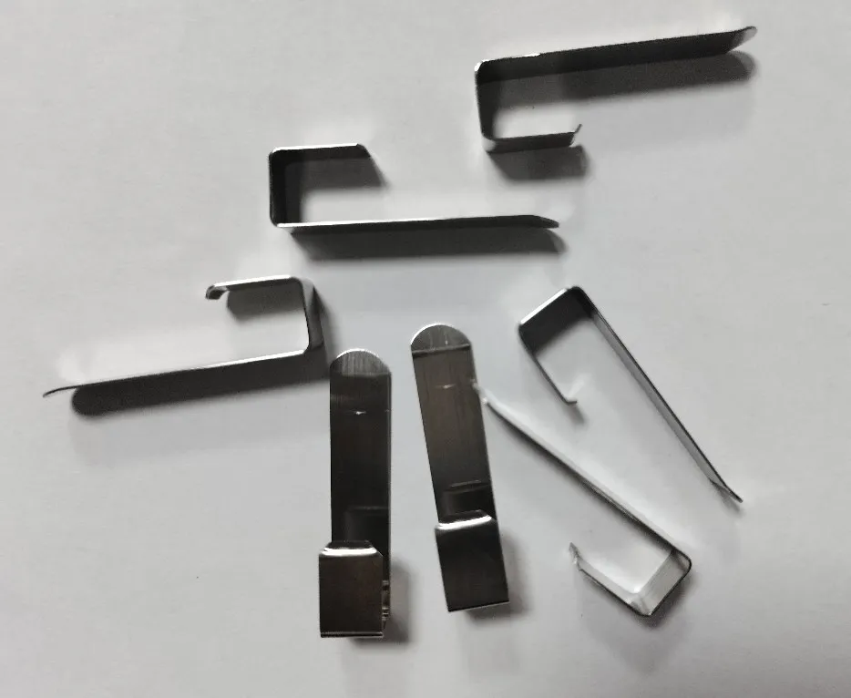 Изготовленный на заказ аппаратный плоский пружинный зажим из нержавеющей стали и пружинный зажим для денег и пружинный зажим для кнопок