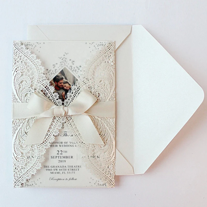 Custom Luxury Paper Invitation Card With Envelope Seal Finish Greeting Cards Invitation for Wedding details