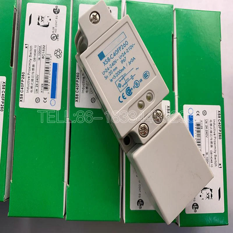 Schneider Electric XS8C40FP260