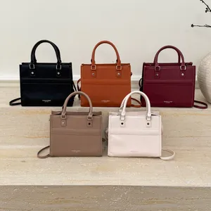 2026 New Winter Simple Women's Shoulder Bag, Fashionable and Versatile PU Leather Crossbody Small square Bag