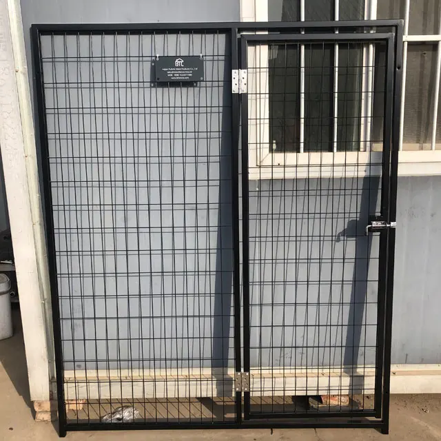 Wholesale Black Powder Coated Indoor / Outdoor Welded Wire Dog Run