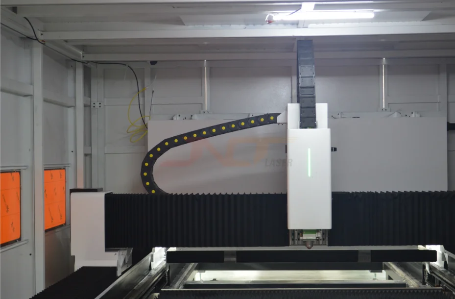 2023 New 3kw Cnc Sheet and Tube Fiber Laser Cutting Machine Iron Plate Fiber Laser Laser Cutting Machine Price