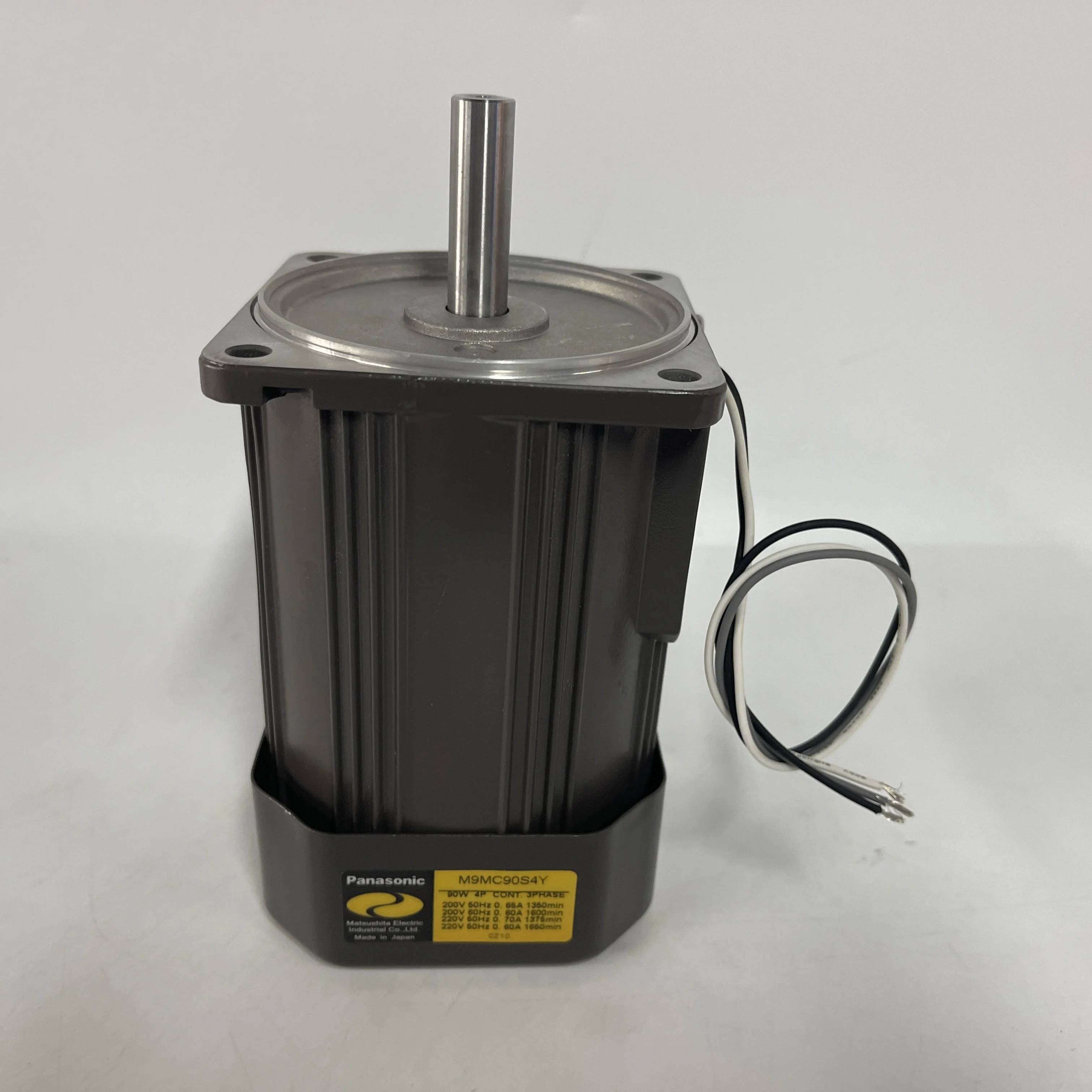Panasonic Three-Phase Induction Motor M9MC90S4Y Panasonic Three-Phase Induction Motor M9MC90S4Y