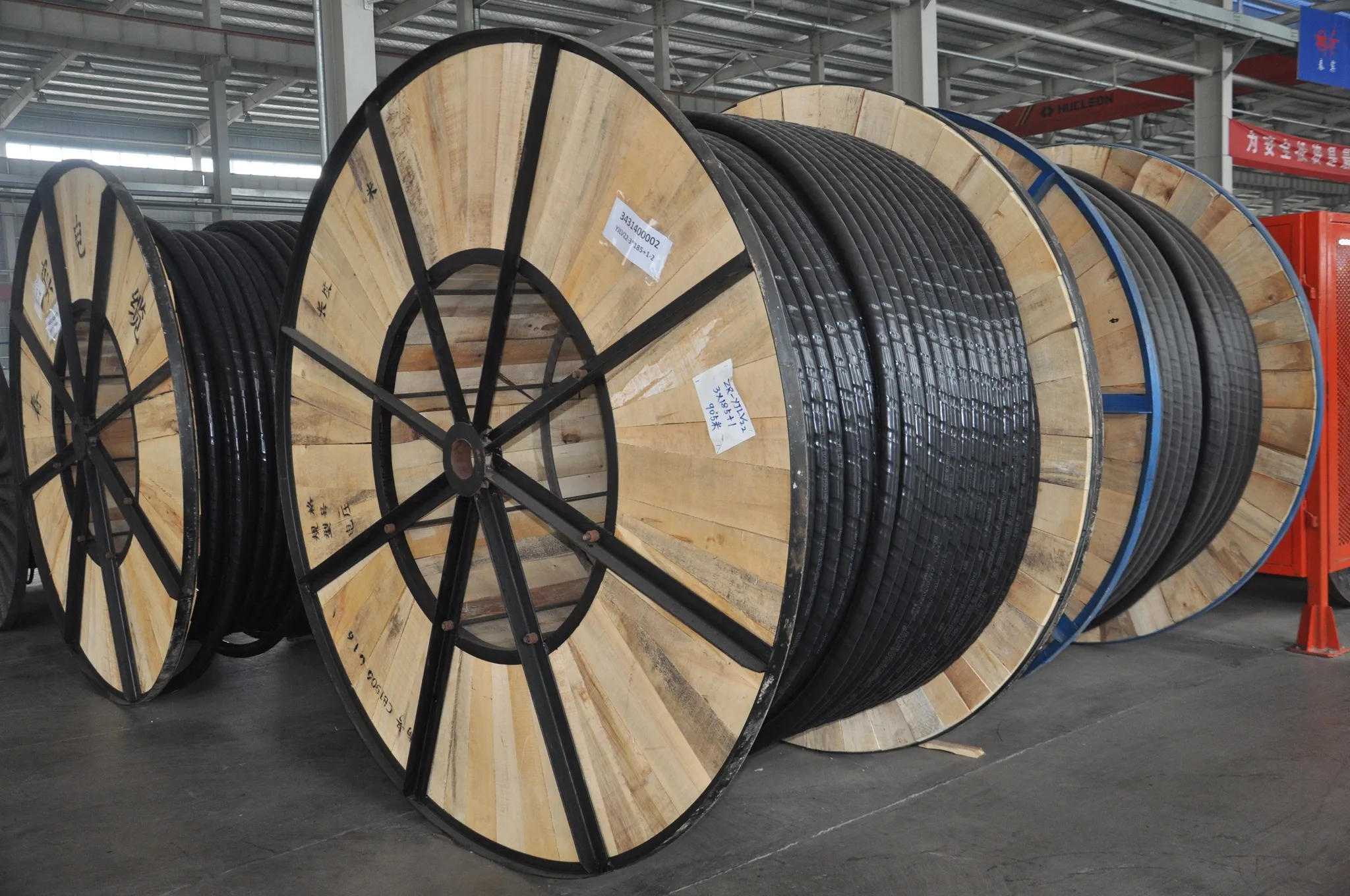 LV 0,6/1kv Xlpe/PE/PVC funda aislada cable de alimentaci&oacute;n de construcci&oacute;n blindada de aluminio de 3 n&uacute;cleos U1000 RO2V R2V AR2V Rvfv ARVFV