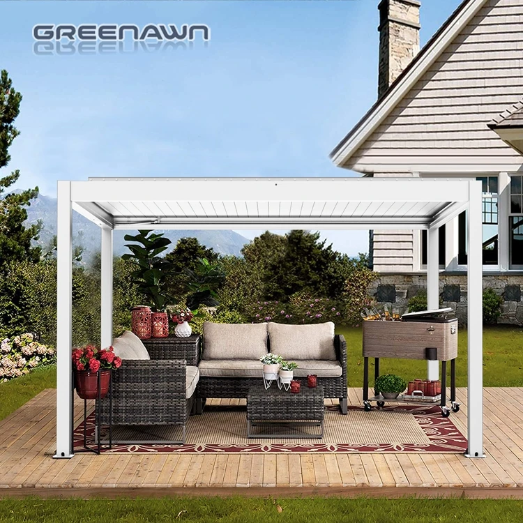 pergola-bioclimatique-blanche-moderne-terrasse-canape-exterieur-cheminee-volets-fenetres