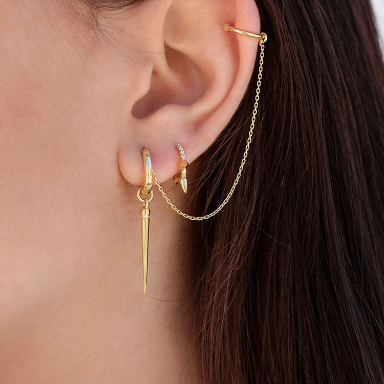 Boucles d'oreilles Chaînes Pendantes Violette – Élégance argentée