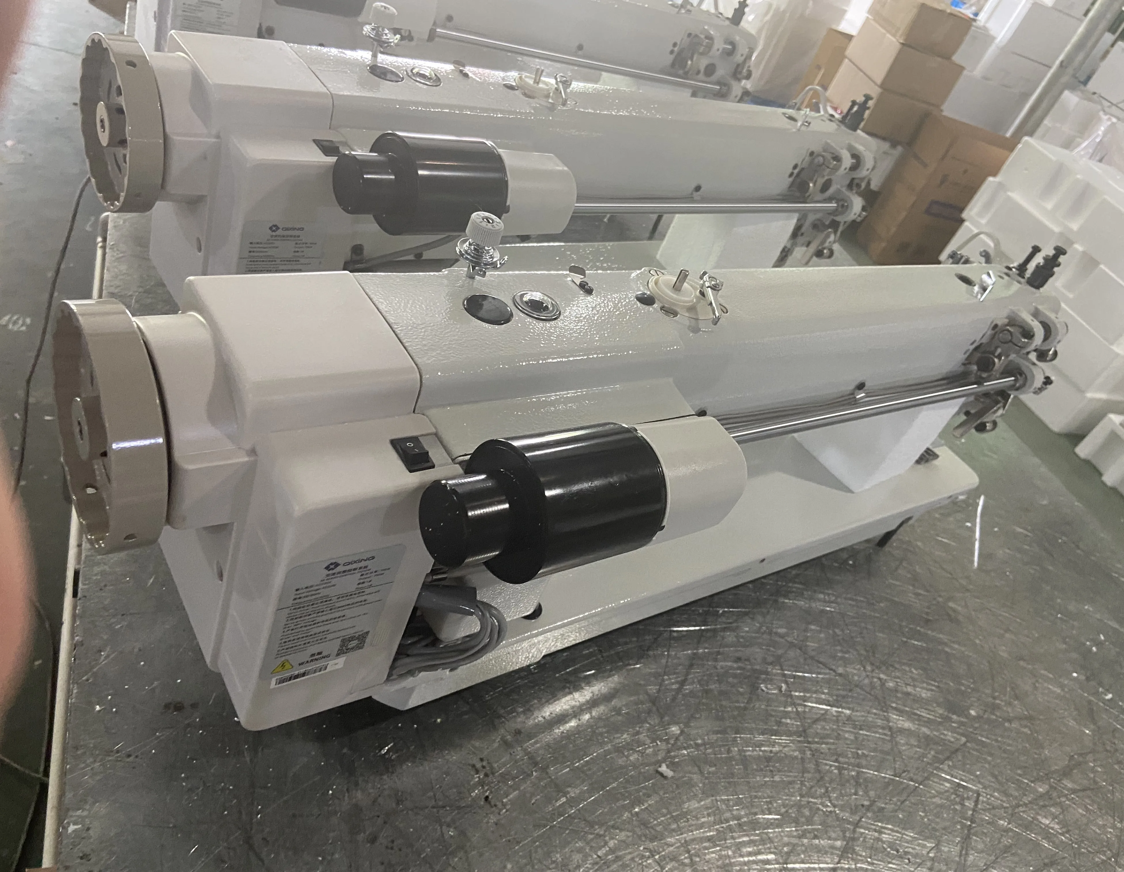 DT 0356-D4 Direct Drive Computerized Long Arm Lockstitch Sewing Machine Heavy Duty for Leather