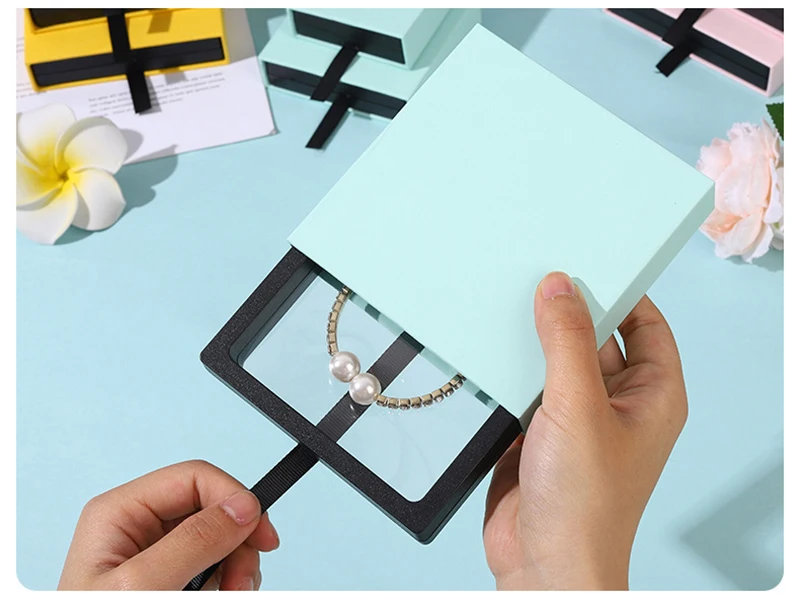 7x7 9x9cm Thin Suspension Frame Display case 3d Floating Transparent square PVC Plastic Pe Film Packaging Dustproof Jewelry Box