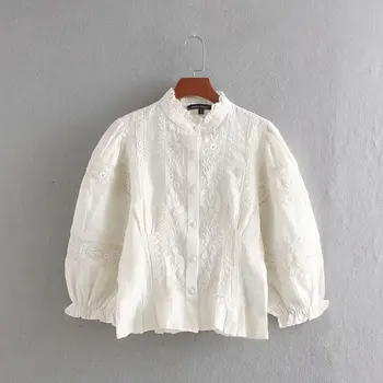 Korean style three quarter sleeve embroidered white color lady linen cotton blouse
