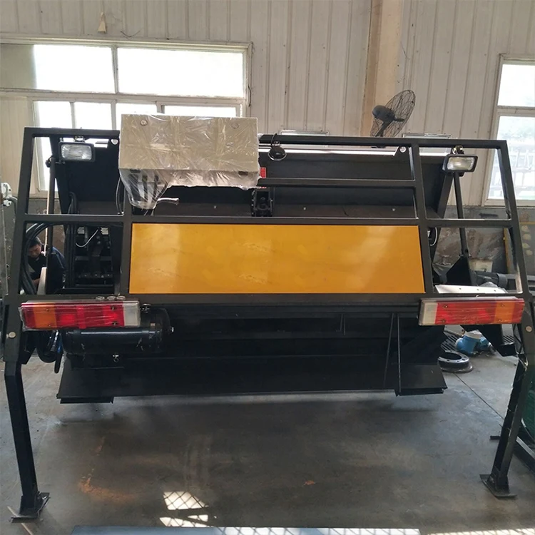 Automatic Chip Spreader to Spread Aggregate Chip Spreader Mounted Dumper Truck for Sale