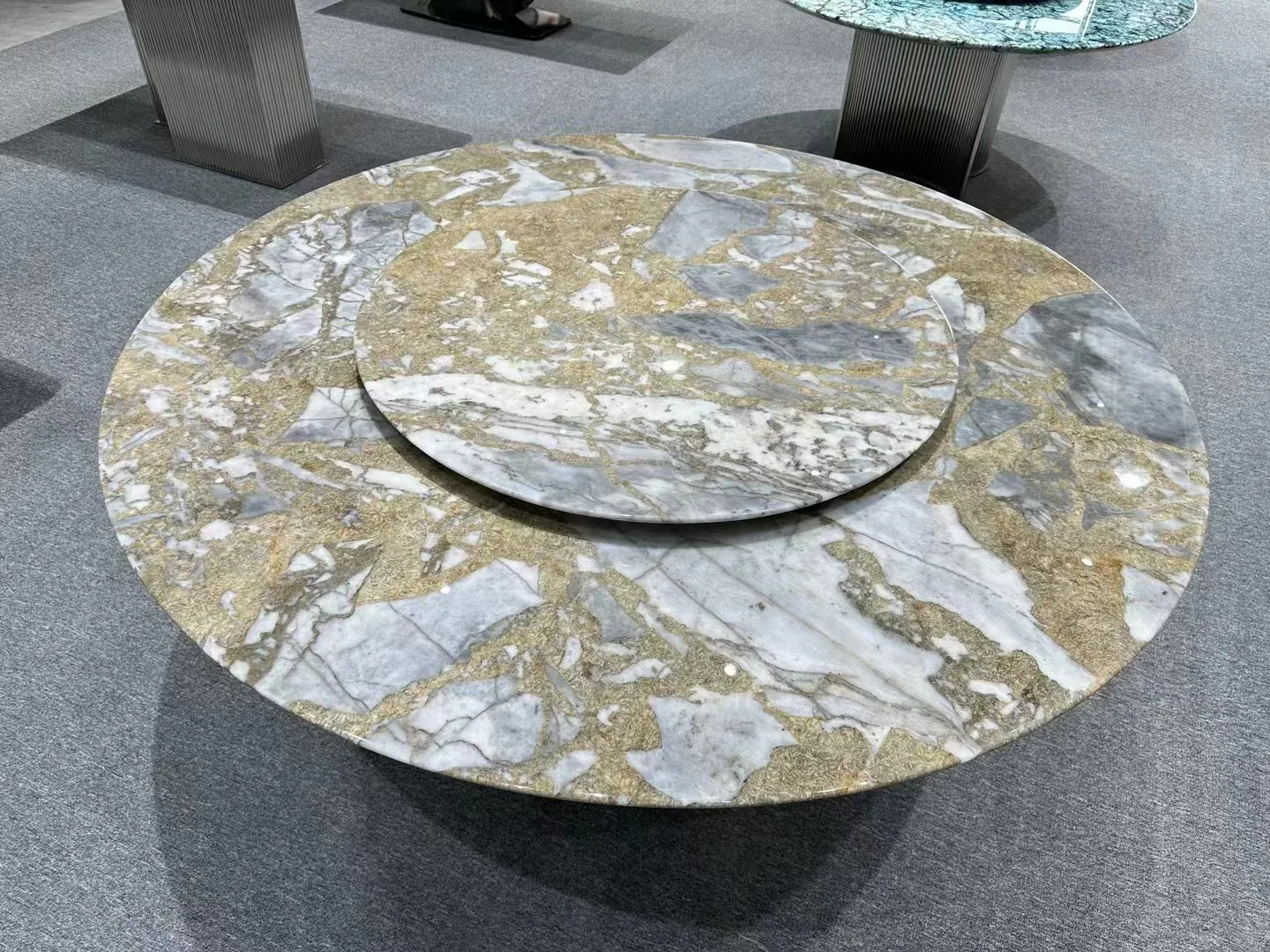 Luxurious and Natural Dinning Table Round Marble Table Top with MOQ 1 PCS