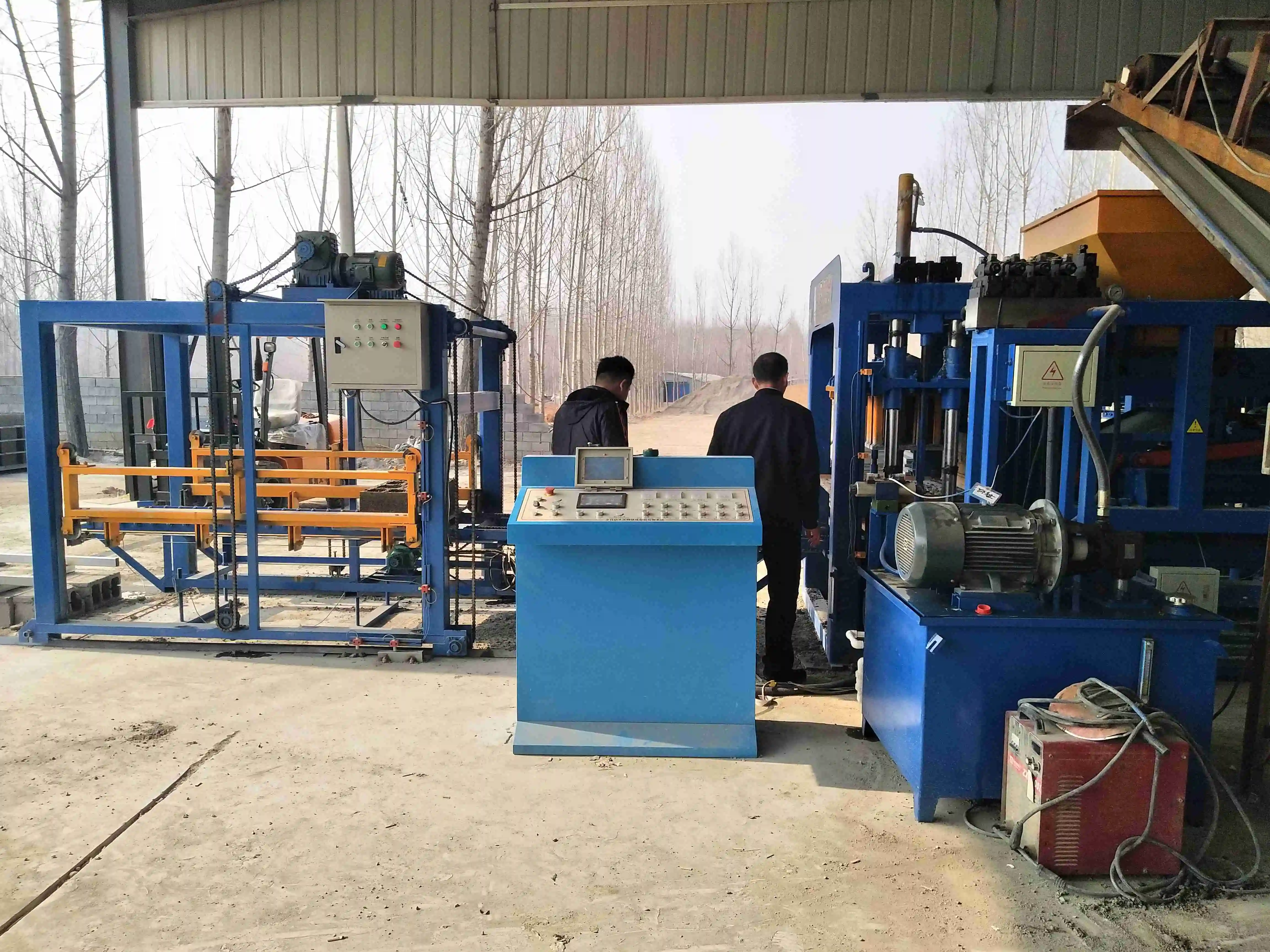 Automatic Hydraulic Smart Brick Maker Machine Supplier Concrete Fence 6 8 Inches Hollow Block Making Machine in Zambia