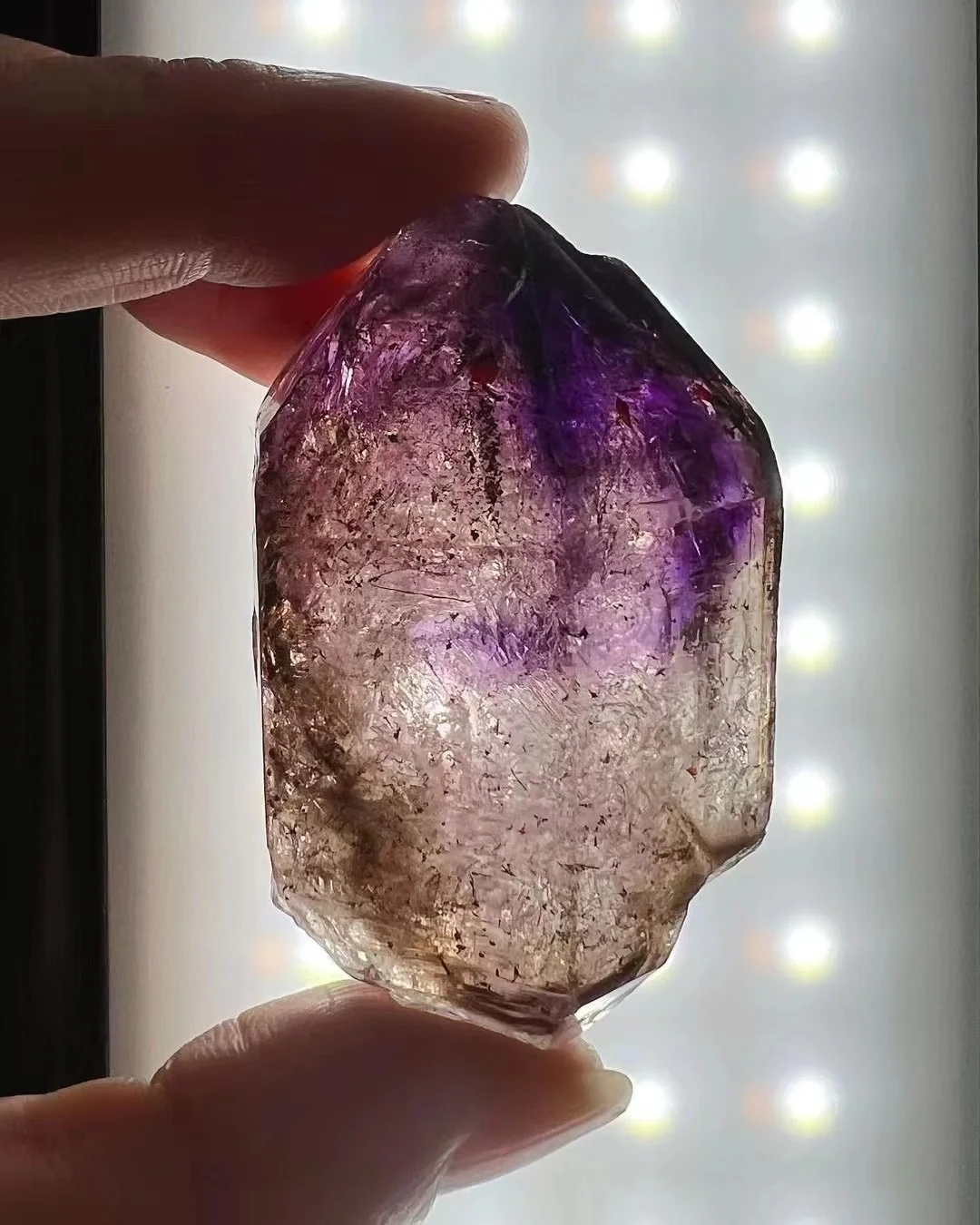 Natural High Frequency Energy Crystal Healing Stone Super Seven Backbone Crystal Raw  Stone Specimen