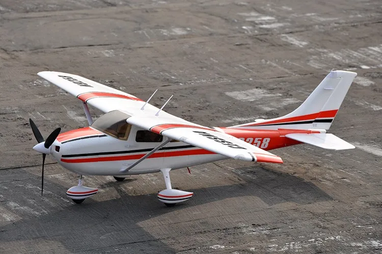 Prevalent 1.4M 4CH Cessna 182 RTF RC航空機モデルの初心者向け玩具