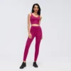 Conjunto rojo de ron de bayas