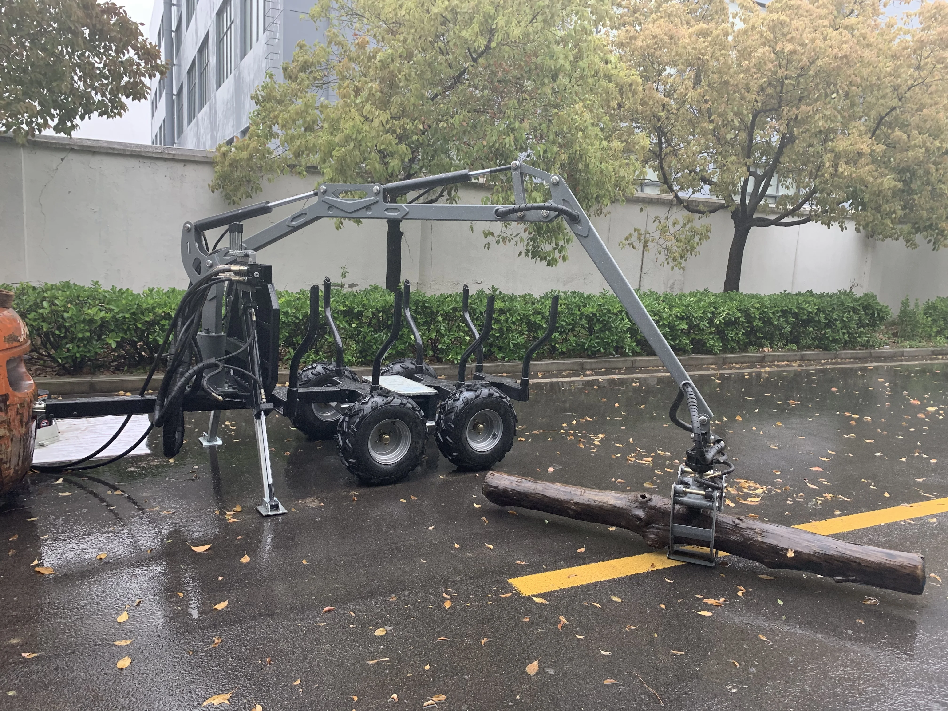 Factory Price Log Trailer with Crane Timber Loader Trailer Wood Lifting Transport Machine