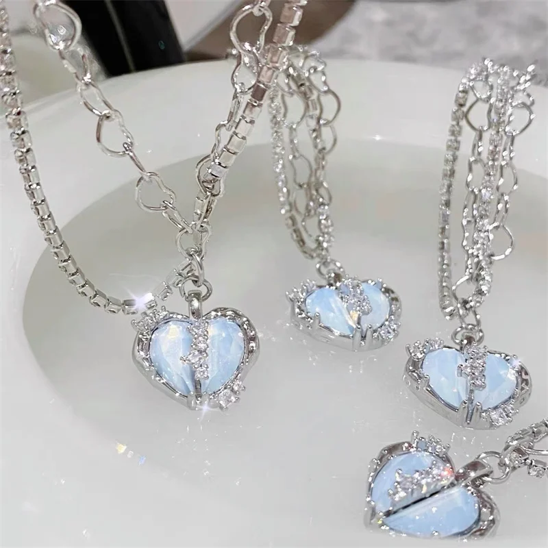 European and American Jewelry Hot Selling Hollow Moon Heart Luminous buy Necklace Pe