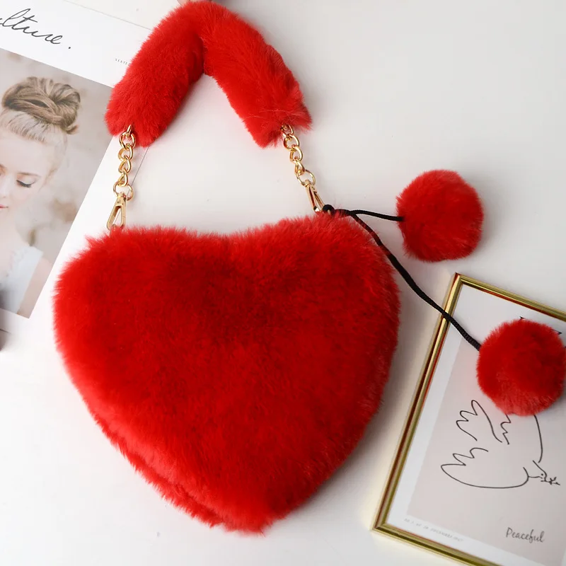 red fur bolsa