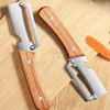 Couteau à canne avec manche en bois