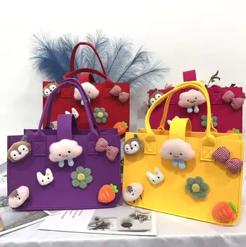 The factory sells reusable felt cartoon gift bag wedding baby one year old female shopping trip handbag