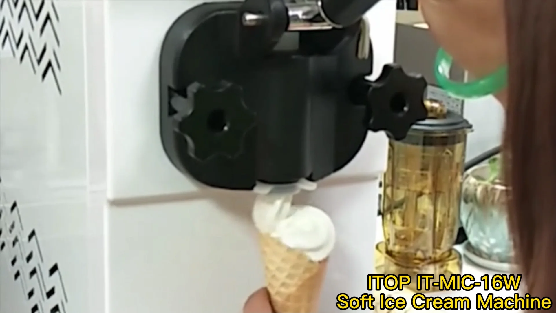 Fruitify Street Automatic Digital Counter Display Commercial Hosting