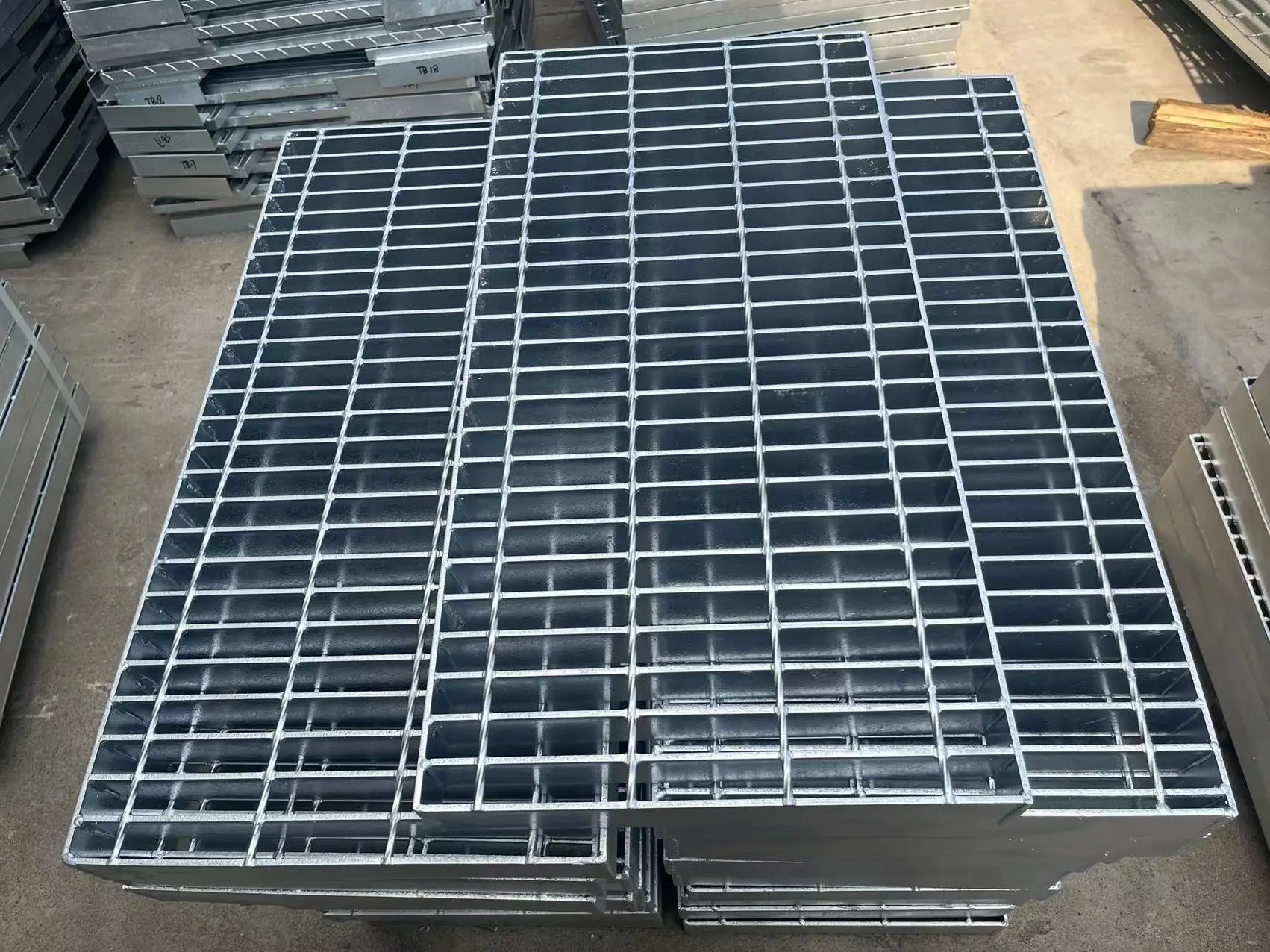 Stainless Steel Grating Walkway Stainless Steel Grating Walkway