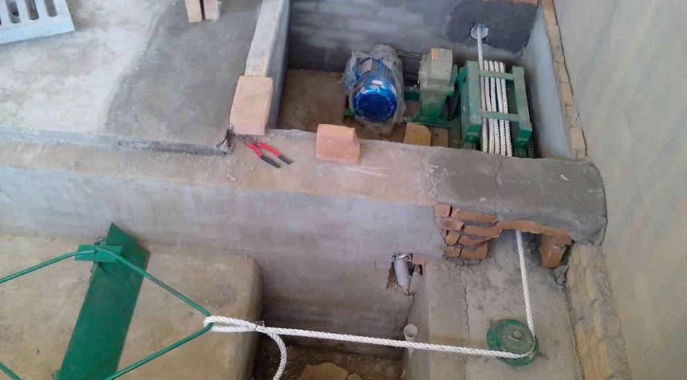 Poultry Manure Scraper System for Poultry Chicken House