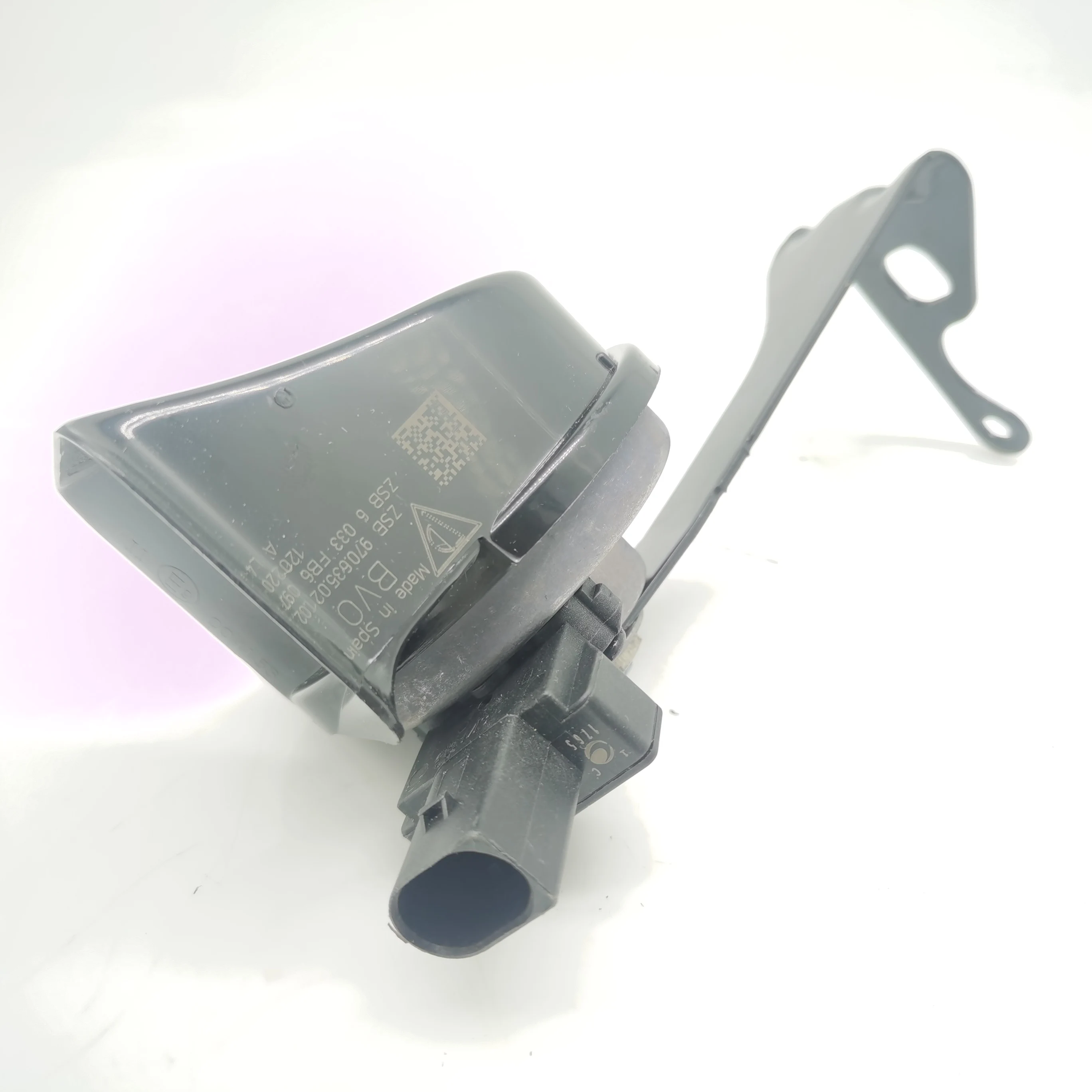 TEOLAND High Quality Automobile Electrical System Automobile Horn for Porsche 97063502202
