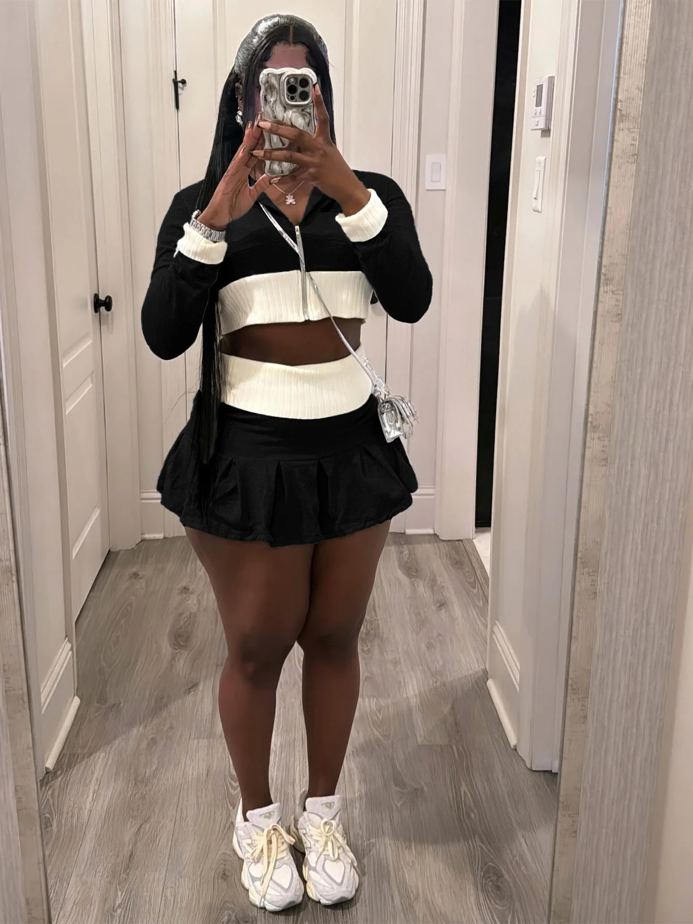 New Arrival Fall 2 Piece Set Women 2024 Color Splicing  Long Sleeve Crop Top Hooded Zipper and Pleated Mini Skirts Outfits