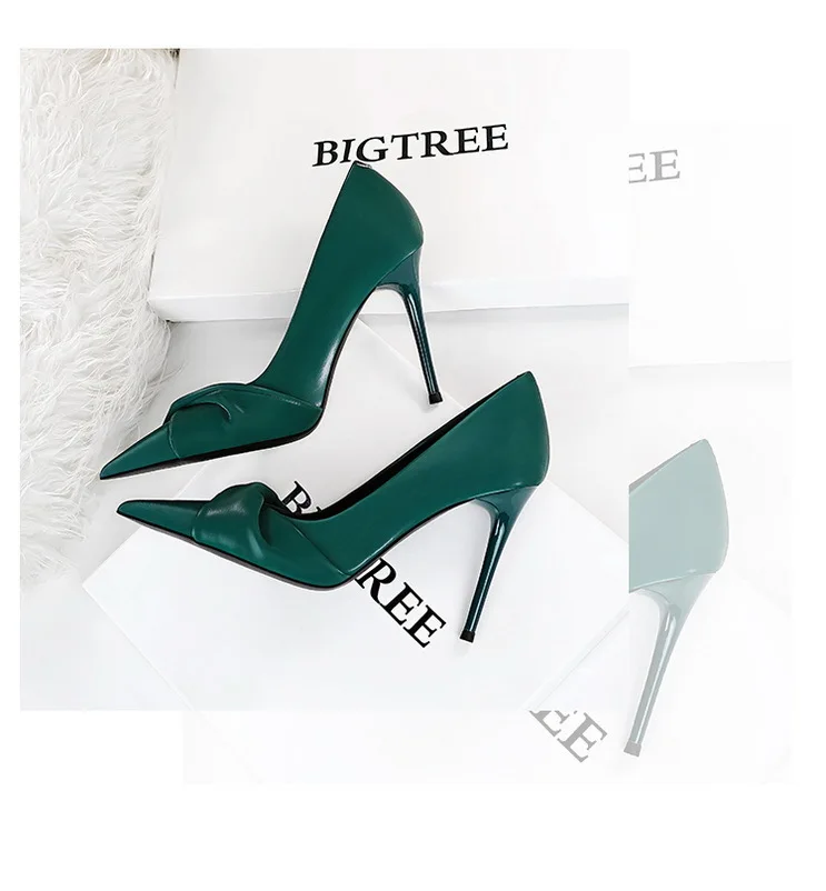 Bling Luxury Handmade Full Rhinestones Women Pumps Fashion Diamonds Crystal Pendant Banquet High heels Party Prom Wedding Shoes
