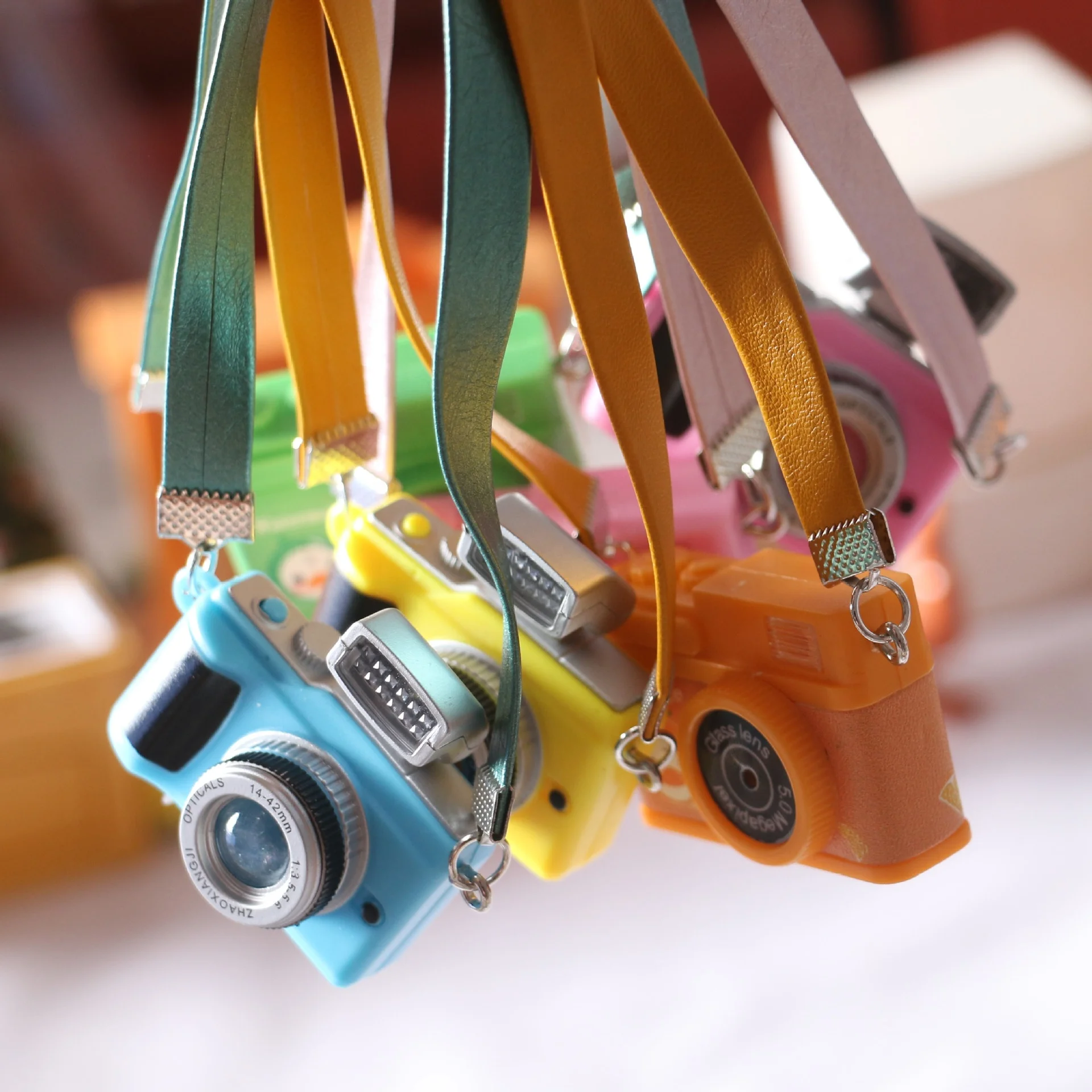 Cute Resin Miniatures Camera Figurines Mini Camera Simulation Toy Doll House Ornament DIY Home Micro Landscape Crafts