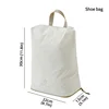 Bolsa individual blanca para zapatos.