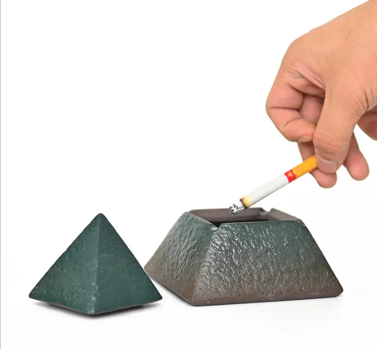cigarette ashtray with lighter