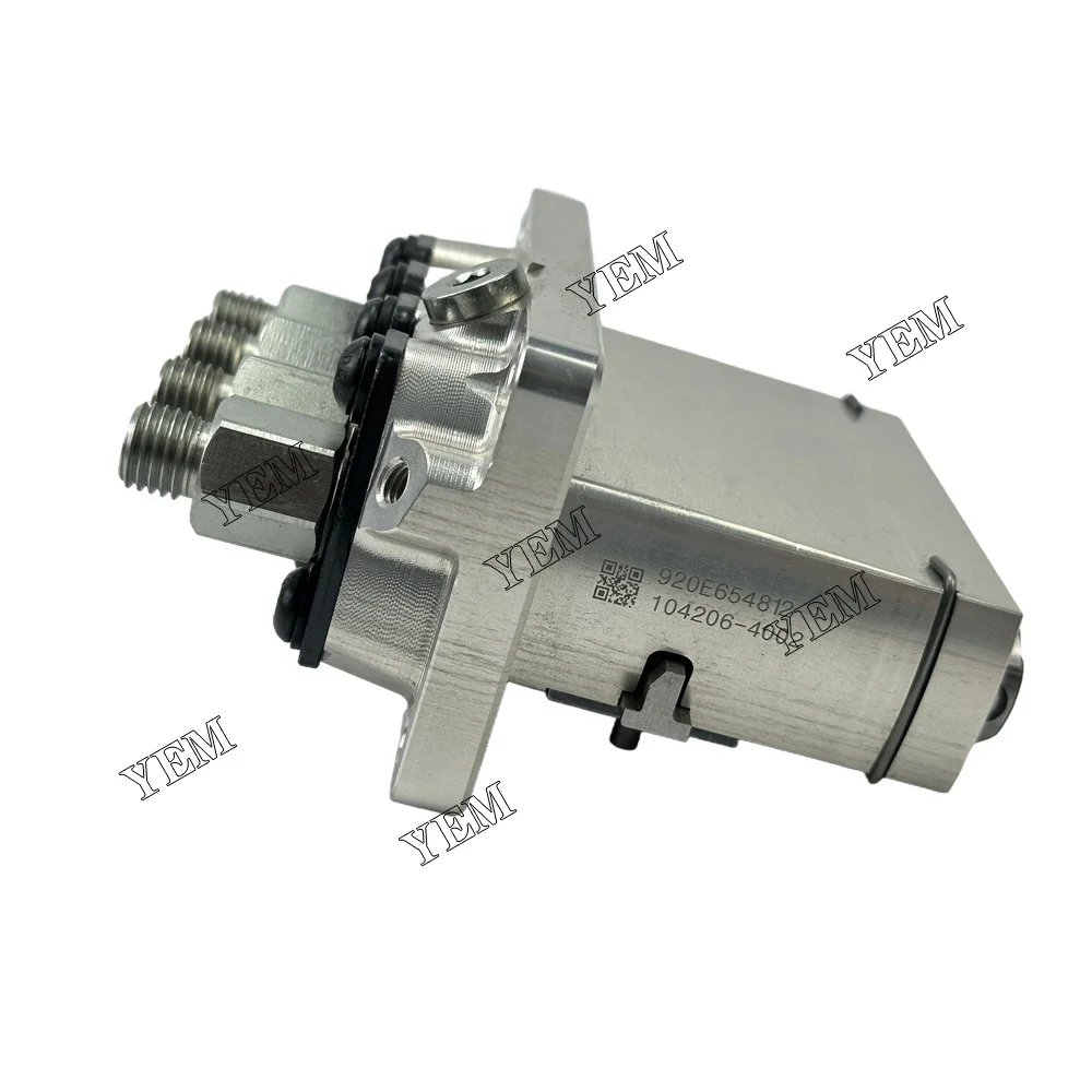 Fuel Injection Pump 16060-51012 Fit for Kubota V1505 Engine 4