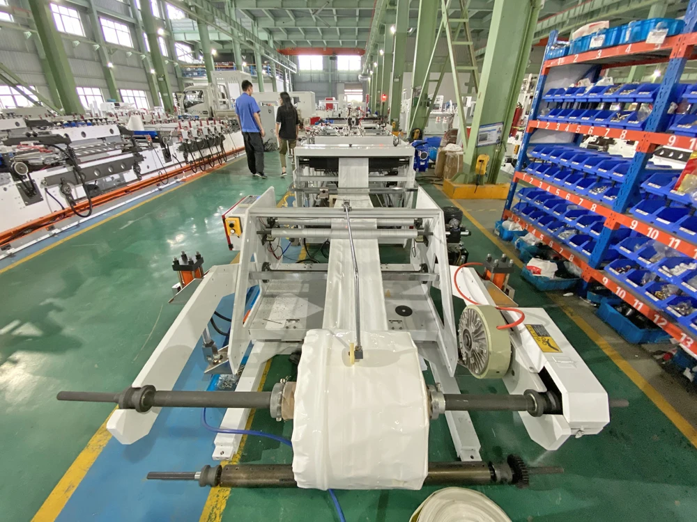 Fully Automatic Heavy Duty  Bottom Sealing FFS Raw Material Fertilizer Plastic Bag Making Machine