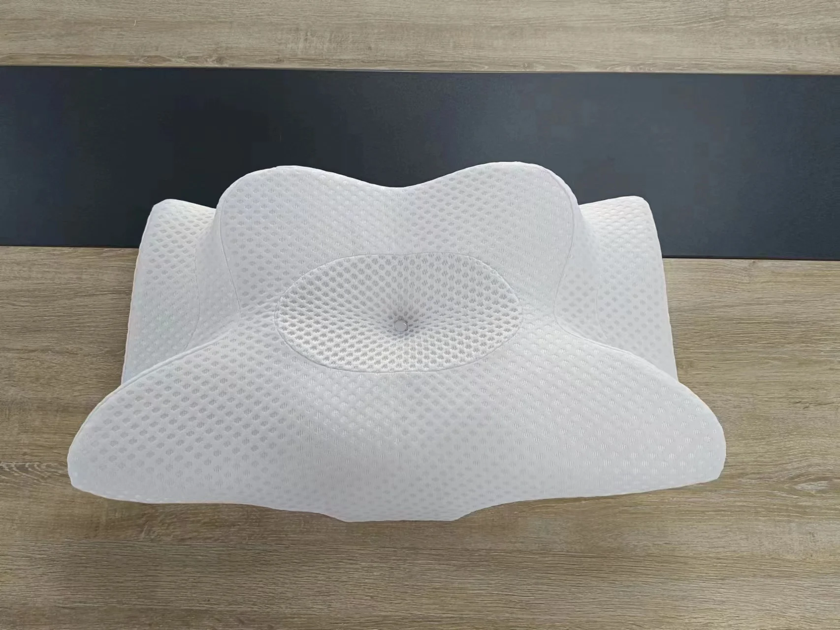 Ew Ergonomic Contour Pillow for Neck and Shoulder Pain Relief  Cervical Memory Foam Neck Pillow Sleeper Pillow