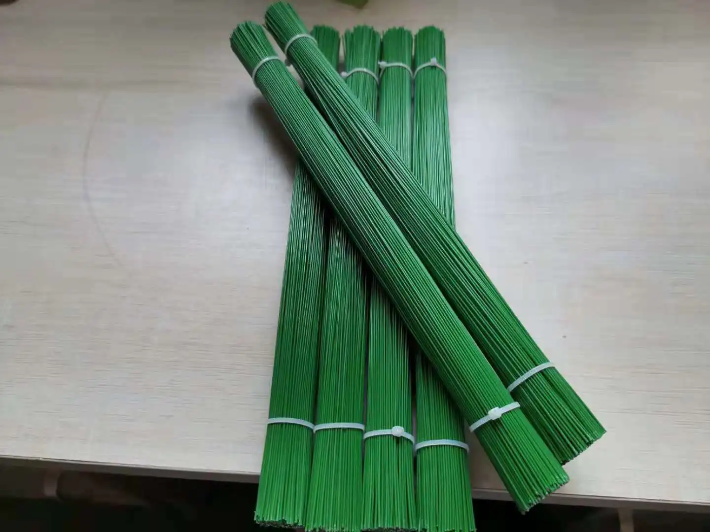 Chinese Factory Direct Sale Black 9 Gauge 10 Gauge Pvc Wire Green