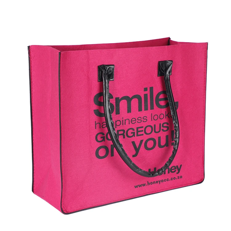 BSCI Audited Factory Unisex Felt Gift Bag RPET Cloth Wool Grey Color Eco-Friendly and Stylish