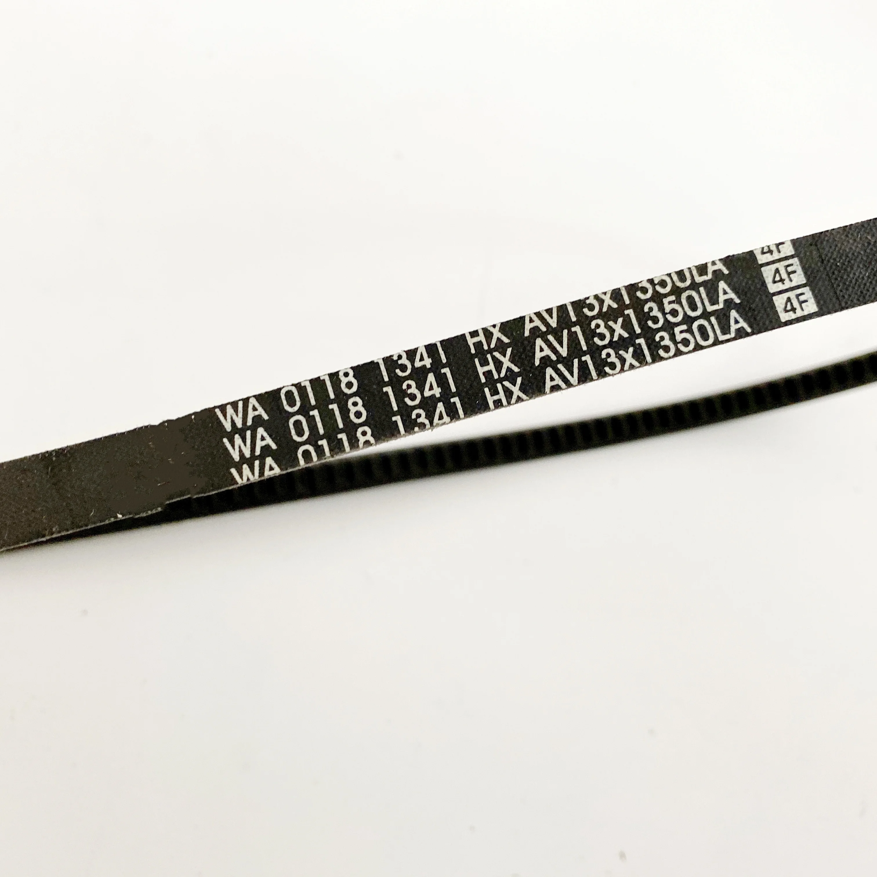 Bf4m1013 bf6m1013 belt 01181341| Alibaba.com