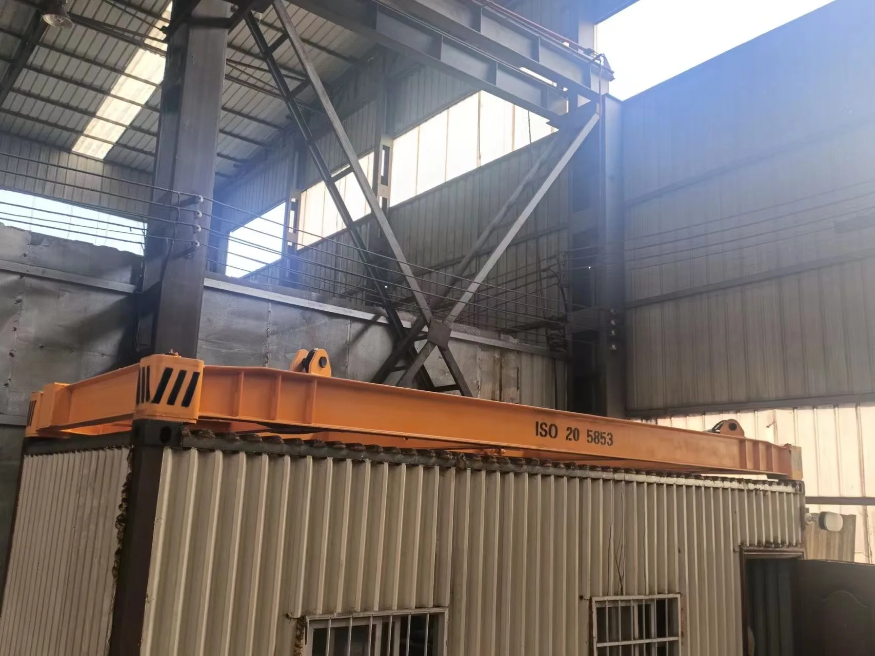 20 Feet Container Spreader - No Power, High Load Capacity
