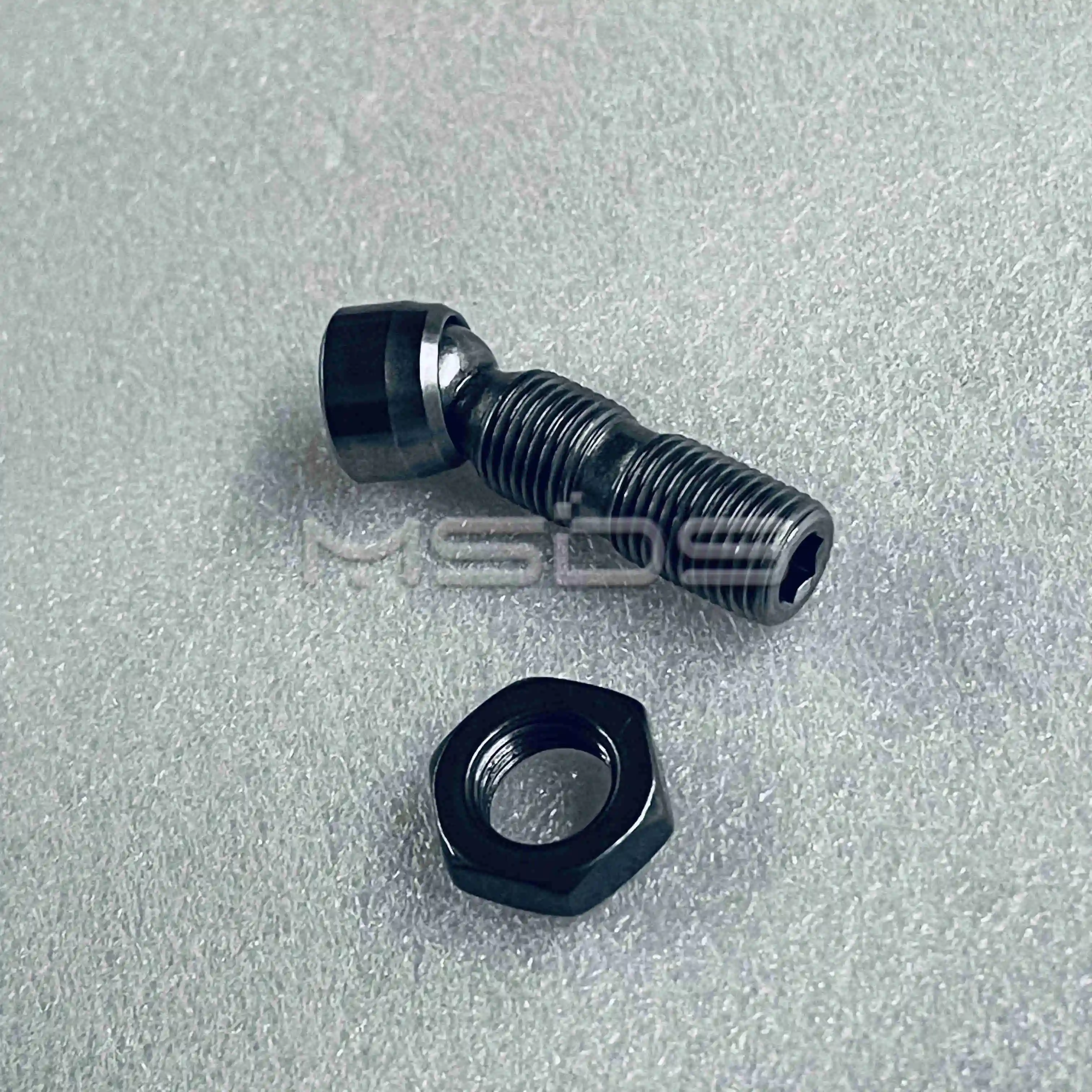 Cummins ISX15 Engine RKR Lever Adjusting Screw 4059377 3679694 