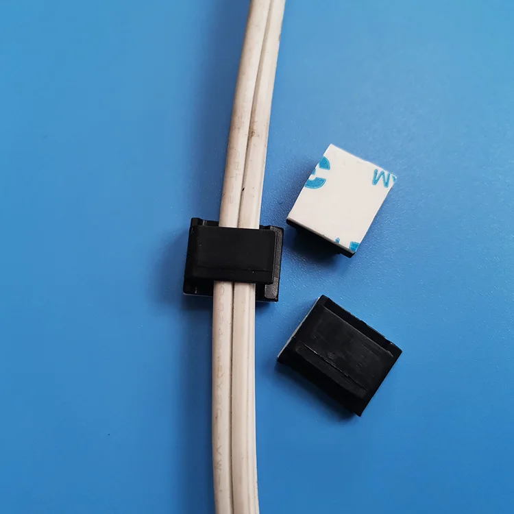 Clip per cavi di varie misure 10mm-15mm-20mm