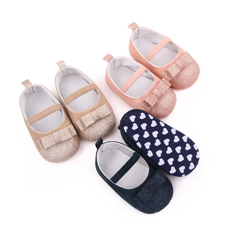 New Arrival Bling Glitter PU Material Soft Sole Baby Newborn Infant Girl Shoes manufacture