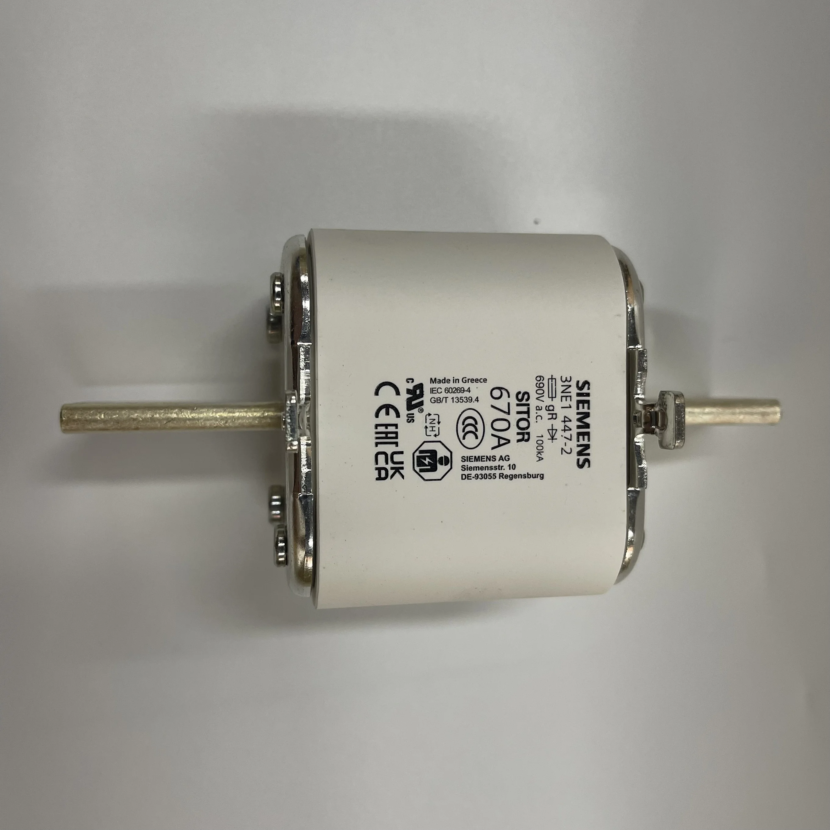 SIEMENS High Speed Fuse 3NE1447-2 670A SIEMENS High Speed Fuse 3NE1447-2 670A