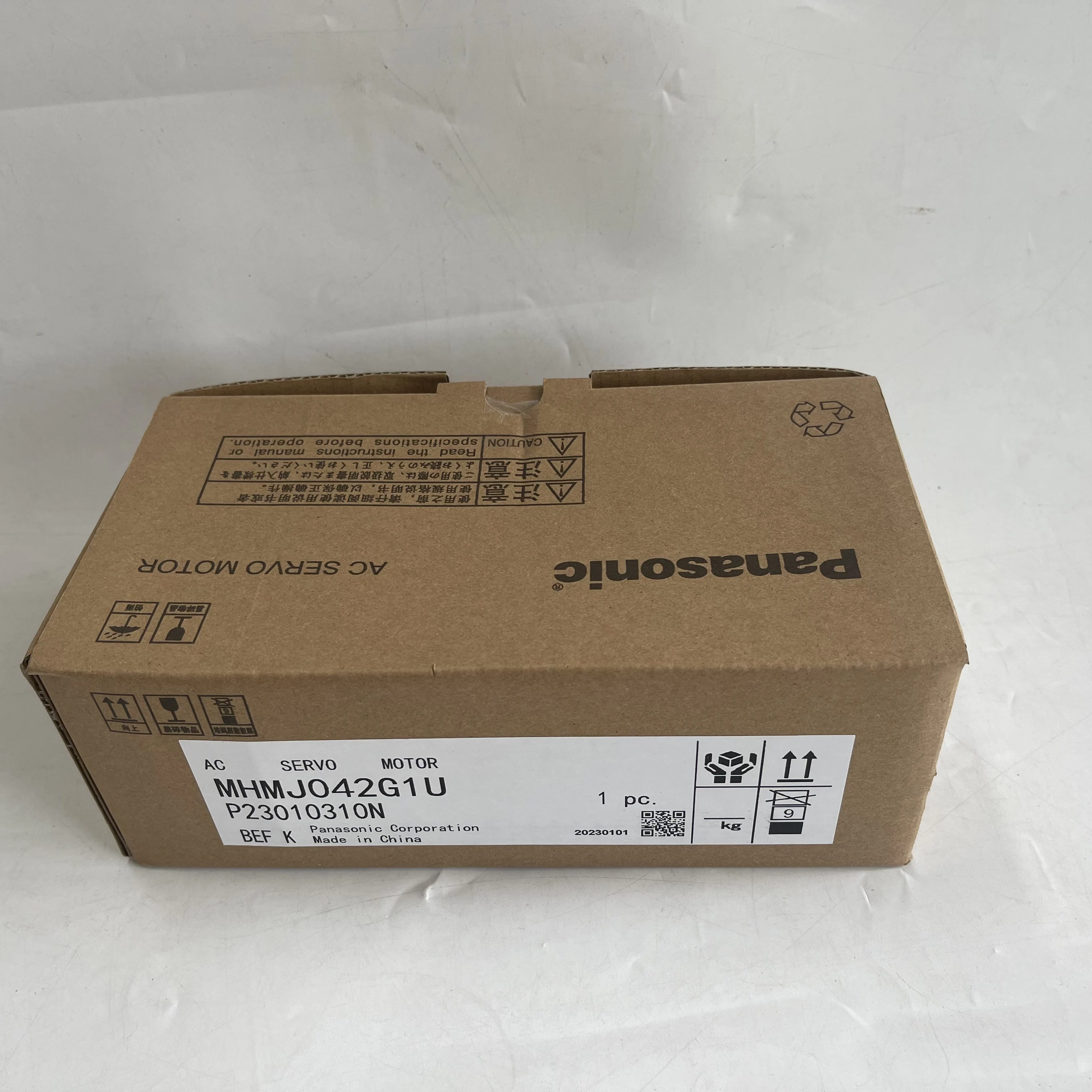 Panasonic AC Servo Motor MHMJ042G1U Panasonic AC Servo Motor MHMJ042G1U