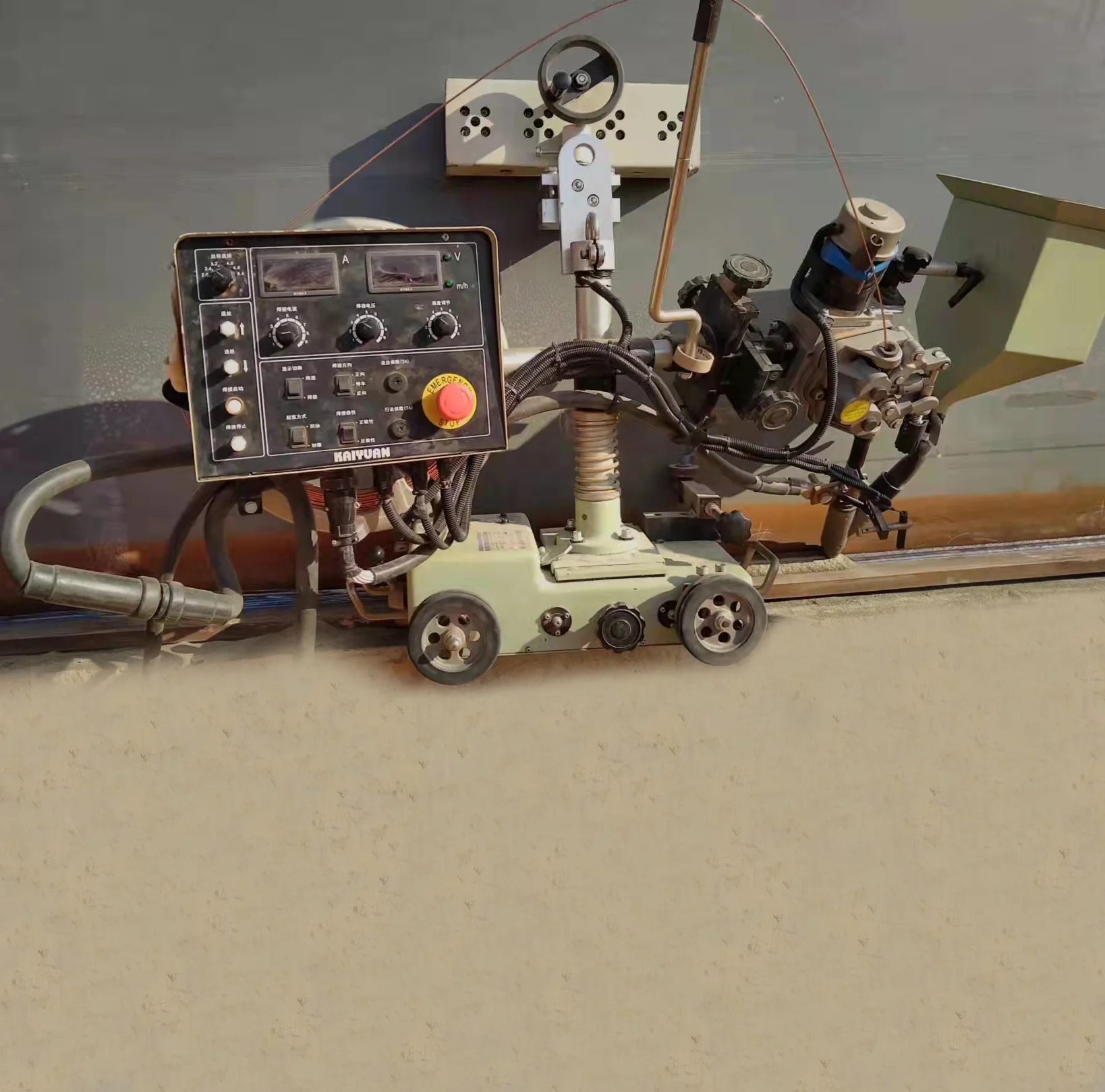 Automatic Tank Construction Butt and Corner Welding Tractor