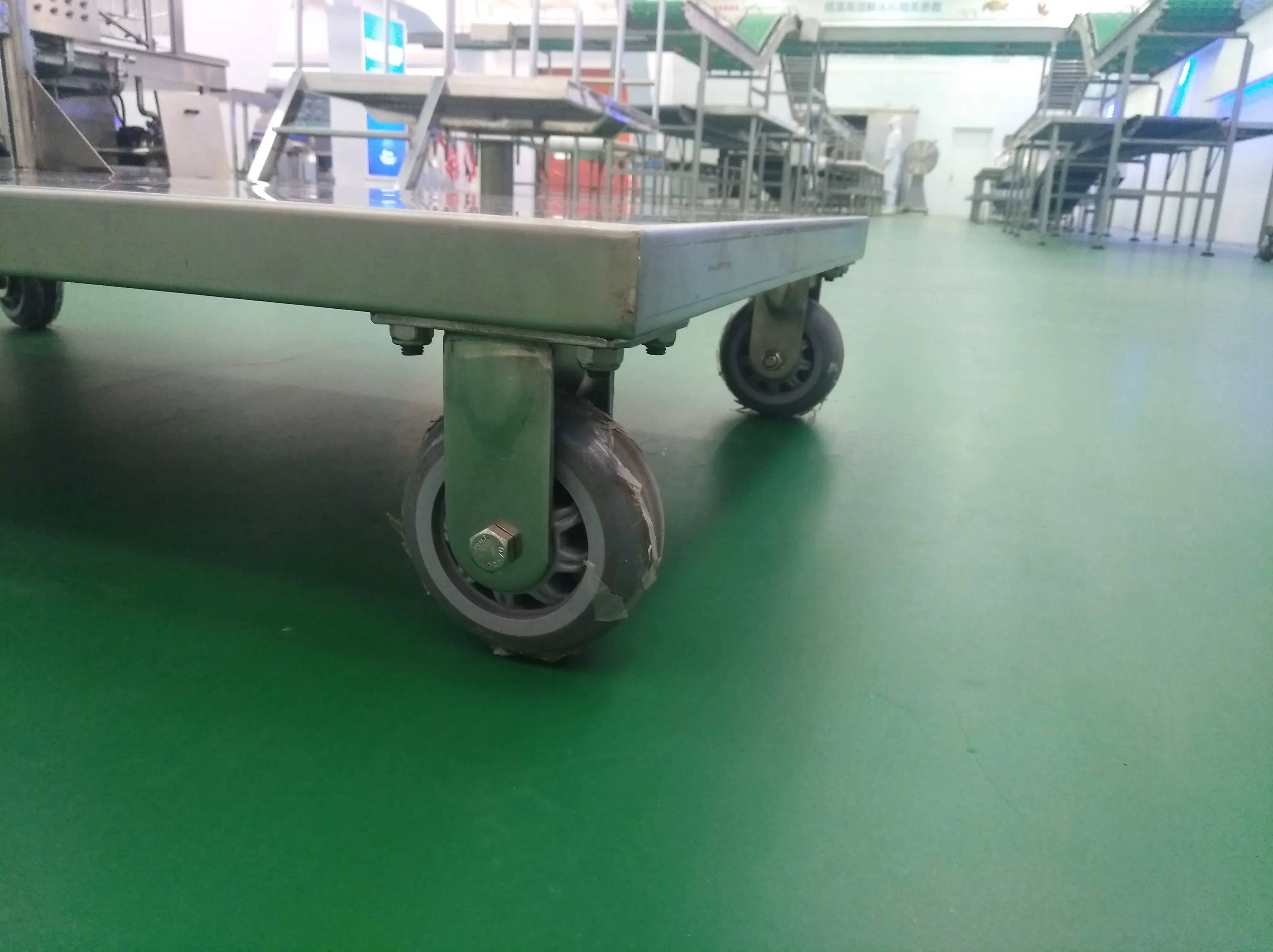 SUS 304 stainless steel trolley flatbed truck for slaughterhouse warehouse transportation