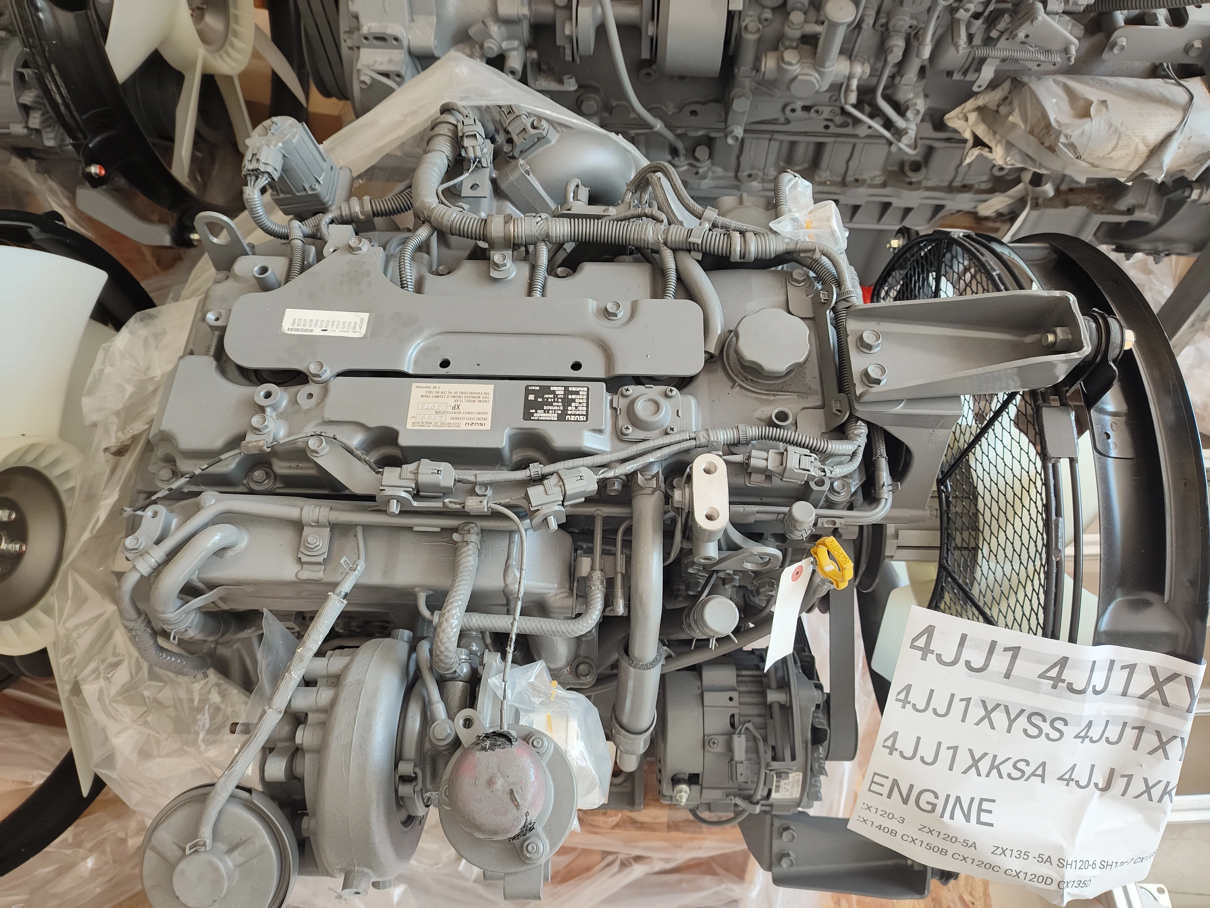 日立ZX120-3 ZX120-5A ZX135-5A SH120 CX140 CX160B CX120原装4JJ1