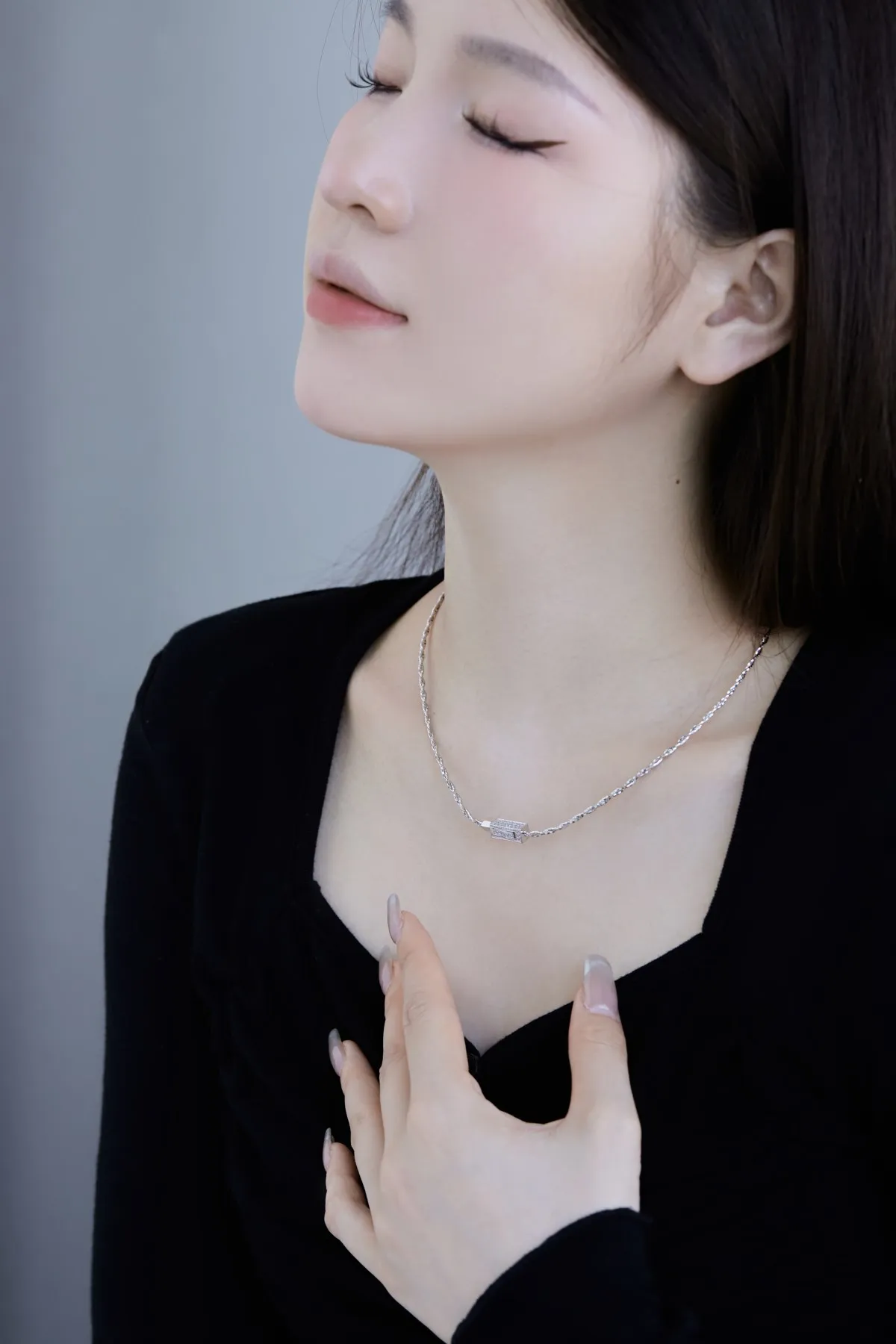 KAKODIY Minimalist Neck Prata Para Women Twisted Chain 925 Sterling Silver Necklace Women Pendant detail 3