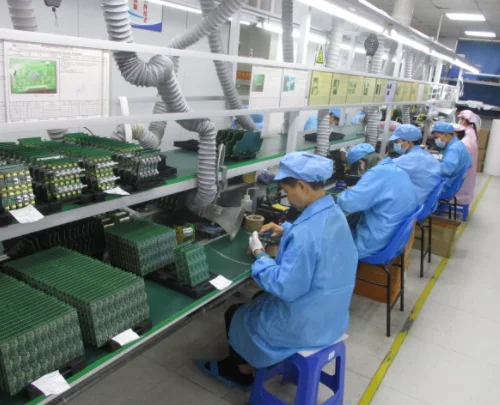 Компактный понижающий преобразователь постоянного тока 97.5% компактный объем 4 5-24 В 12 24 в 5 3 А для транспортных